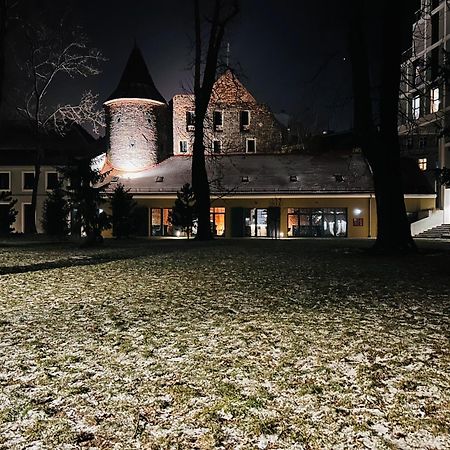 Apartament W Sercu Wroclawia, Garaz, 5Min Do Rynku Zewnętrze zdjęcie