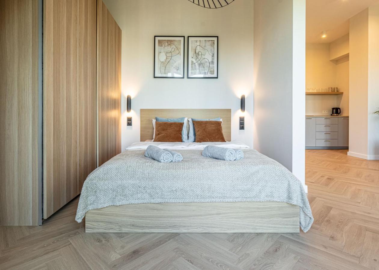Apartament W Sercu Wroclawia, Garaz, 5Min Do Rynku Zewnętrze zdjęcie